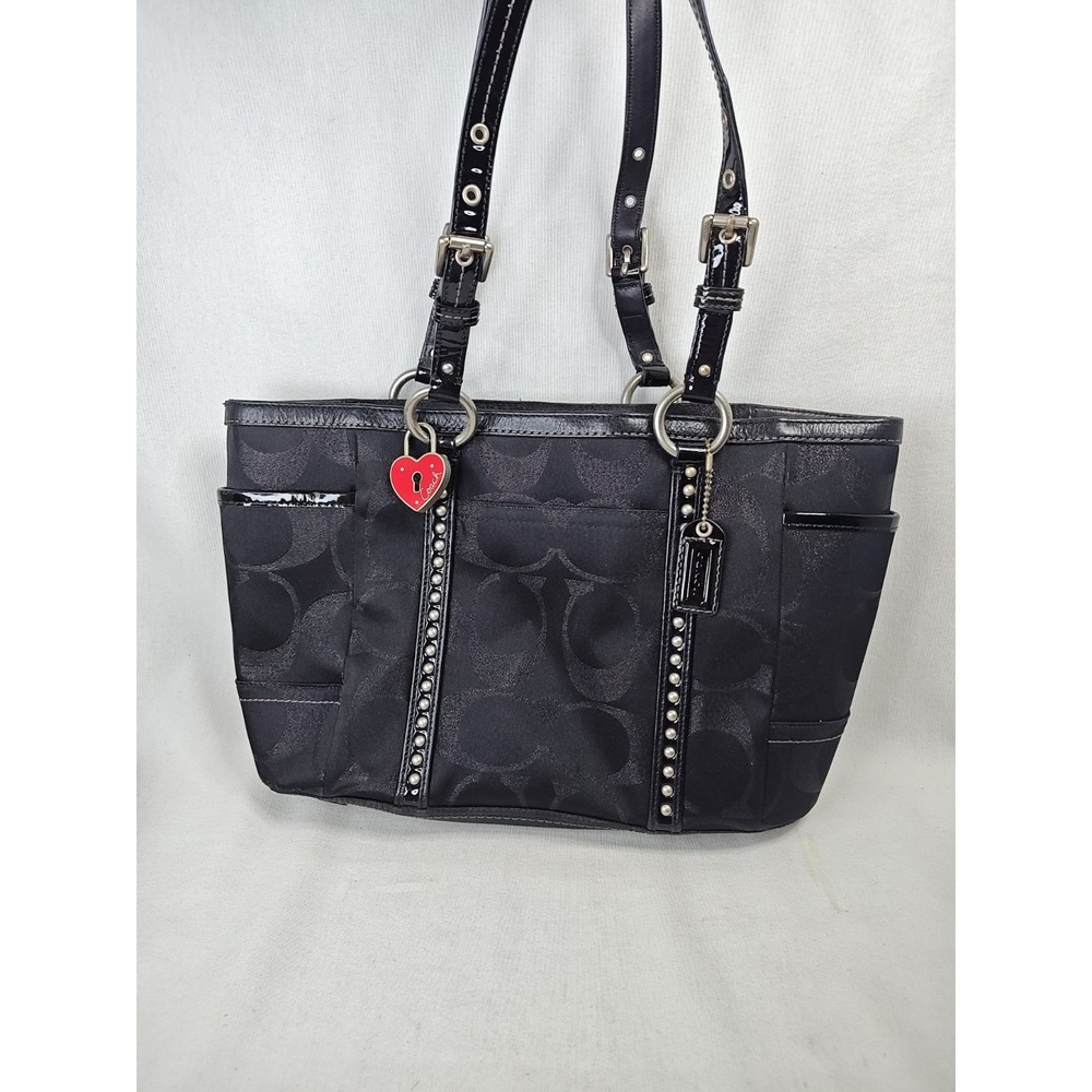 Coach Gallery Studded Signature Black Jacquard Tote Bag Patent Trim G0768-11505